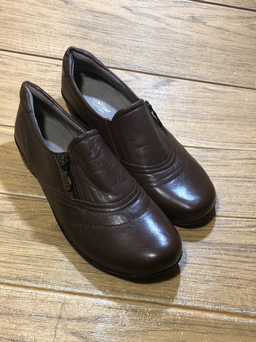 Naturalizer N5 Comfort brown green Leather Side Zip Loafers, Clarissa 9.5